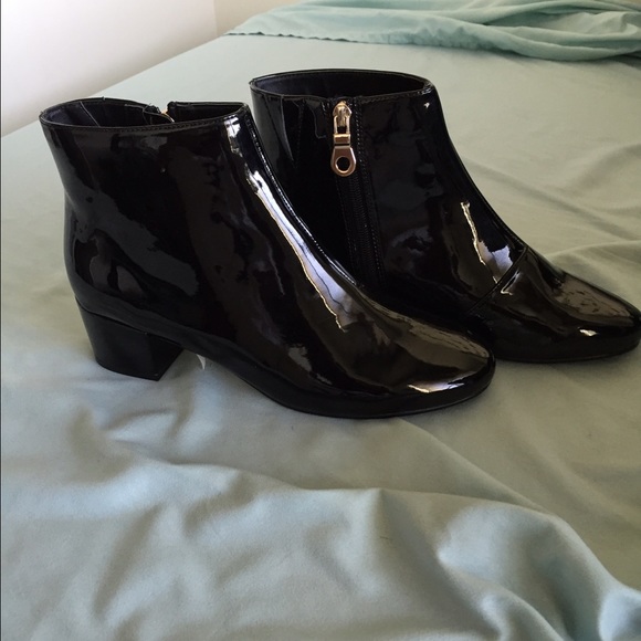 NWT TOPSHOP Patent boots