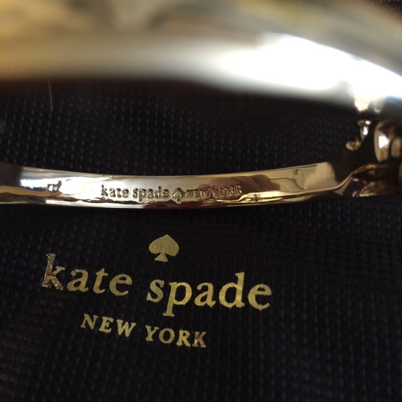 Kate spade Rock the boat hinged Bangle bracelet - Picture 2 of 4