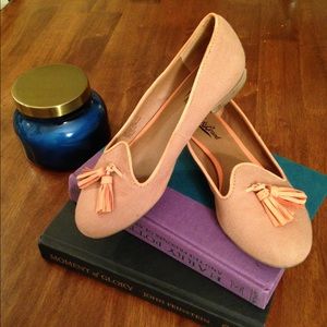 Lucky Brand tassel flats.