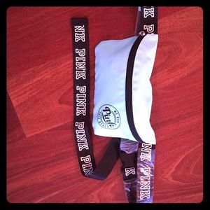 Victoria Secret PINK loozie and fanny pack set