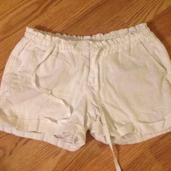 Bundle of Linen Shorts!!