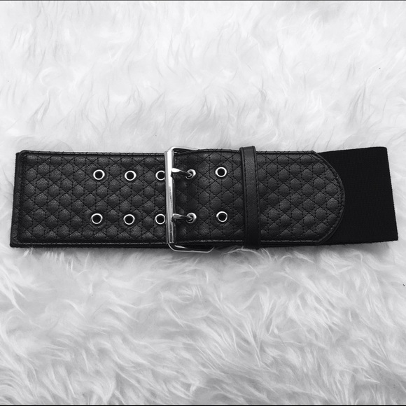 H&M Accessories - 🎀 Black adjustable stretch belt