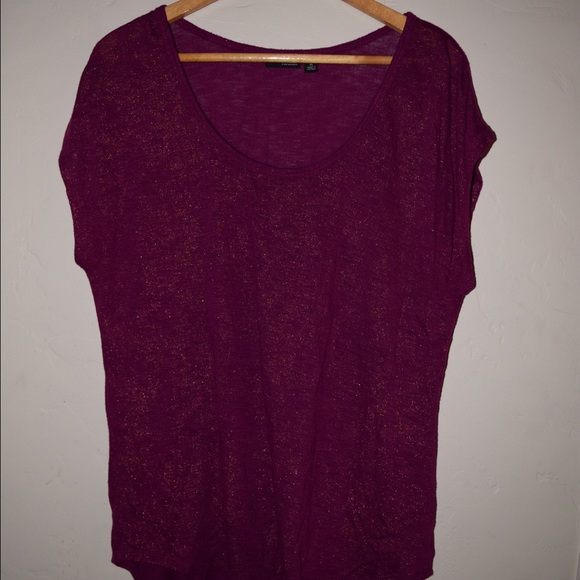Magenta t shirt