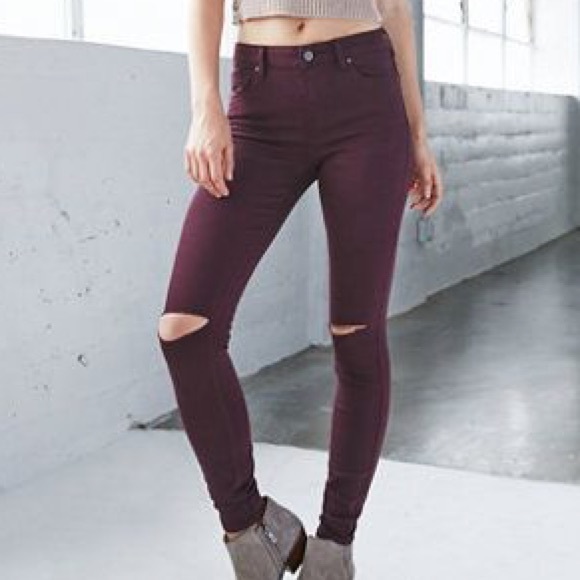 Maroon slit knee jeans