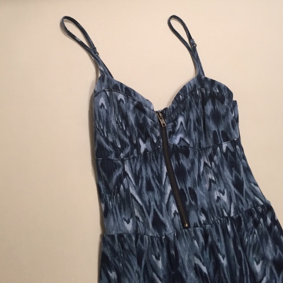 Blue Printed Sundress - Picture 2 of 4