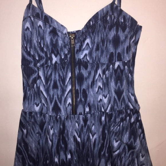 Blue Printed Sundress - Picture 3 of 4
