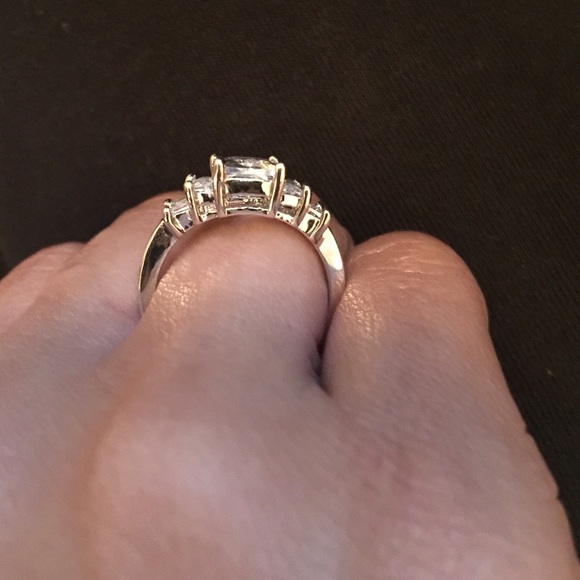 The Angelina 5 Stone 2.8 Carat Emerald Shape Ring - Picture 2 of 4