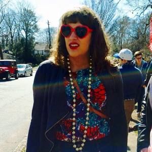 Meet your Posher, Caroline