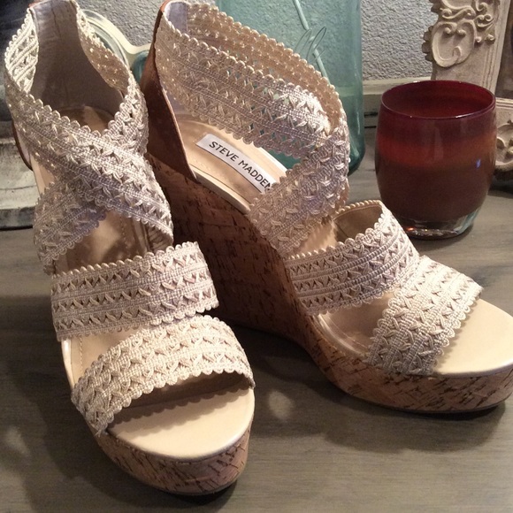Steve Madden cork wedge🎀SALE🎀 - Picture 2 of 4