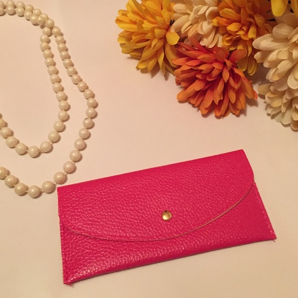 Handbags - 🌟Host Pick🌟Pink Wallet