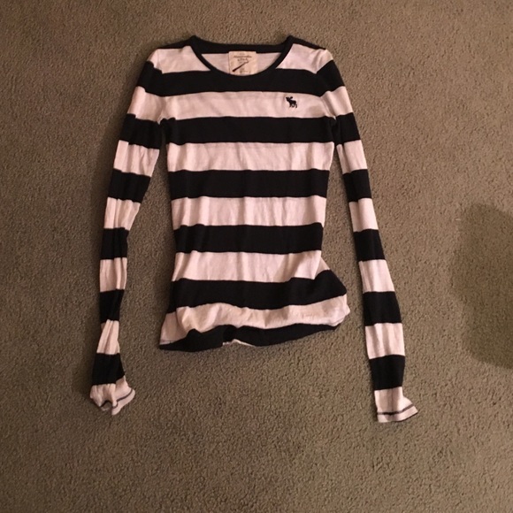 Long sleeve t-shirt