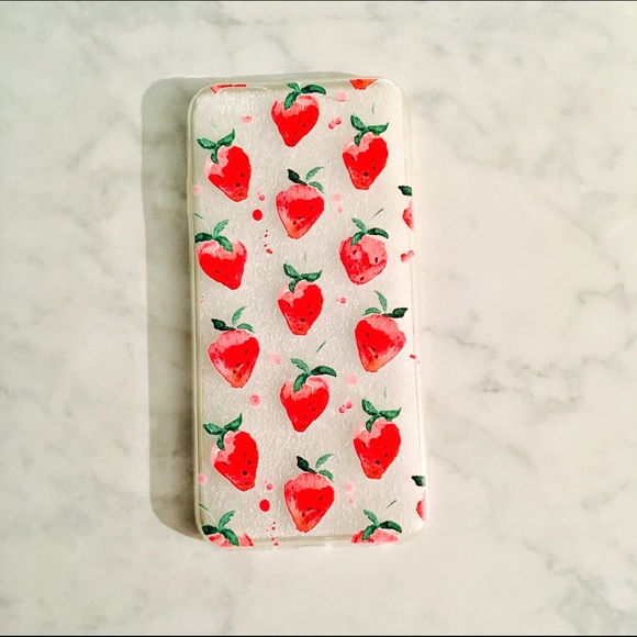 5 for $20 🌟 Raining Strawberries Case