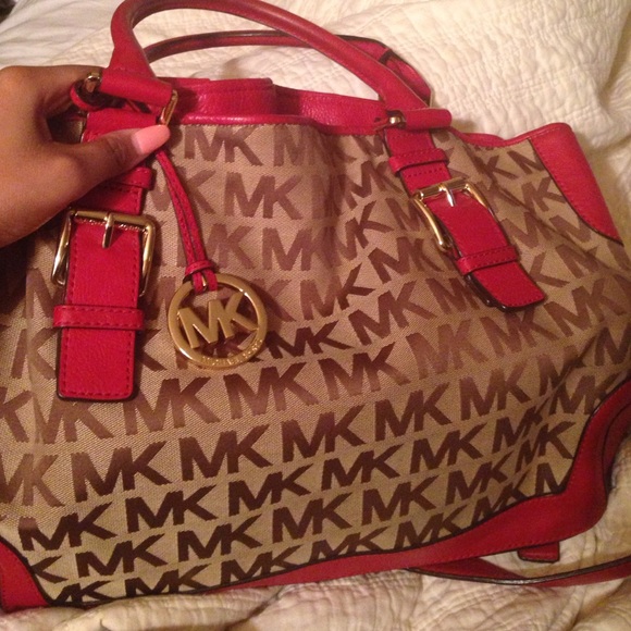 Micheal kors bag