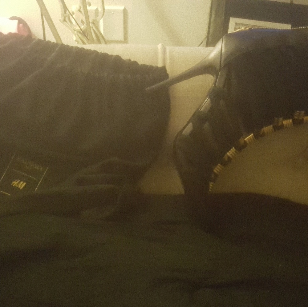 Balmain - Picture 6 of 8