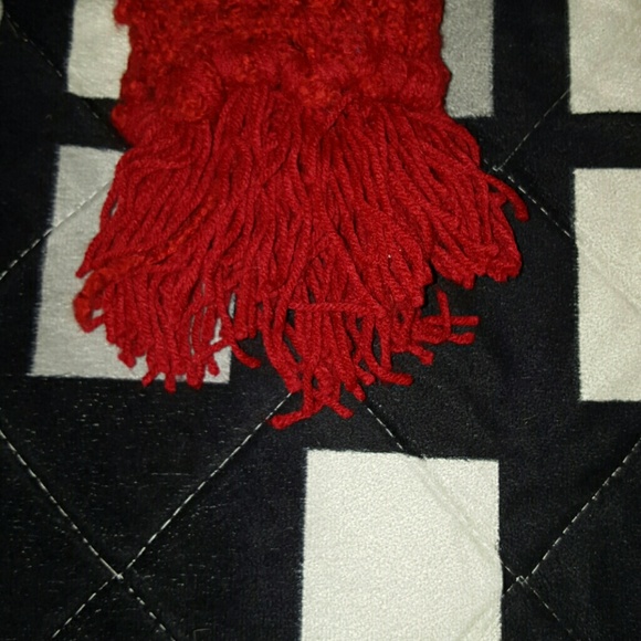 Scarf - Picture 2 of 3