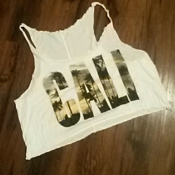 Cali Crop top