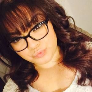 Meet your Posher, Candace