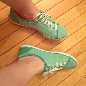 Keds green tennis shoes 💚✅❕❕