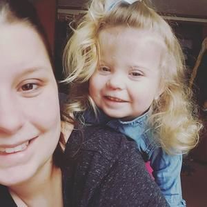 Meet your Posher, Ambur