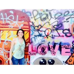 Meet your Posher, Mayra