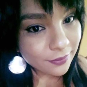 Meet your Posher, Glory