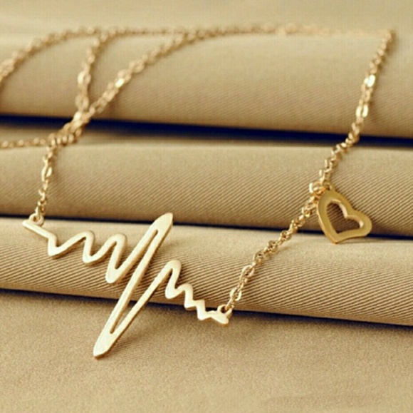 Gold plated heart wave necklace