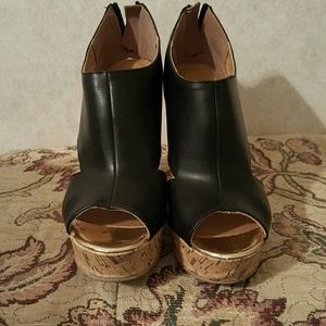 Madison black&gold wedges  by Shoedazzle