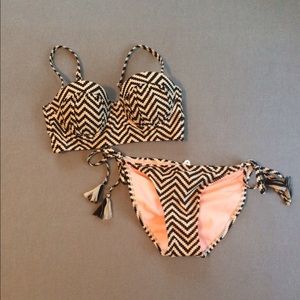 Chevron Bikini 🌸