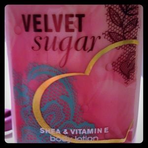 Velvet sugar lotion
