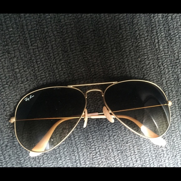 Authentic Ray-Ban Aviators - Picture 3 of 3