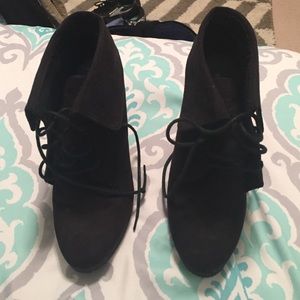Mossimo black wedge booties