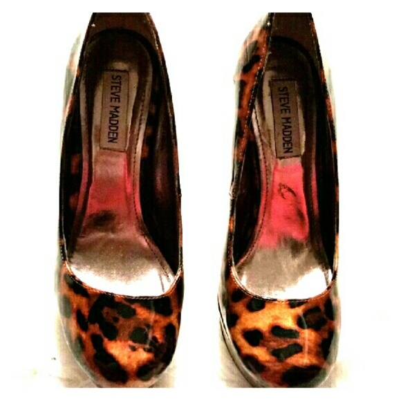 CHEATAH PRINT PATENT  LEATHER  PLATFORM SHOES