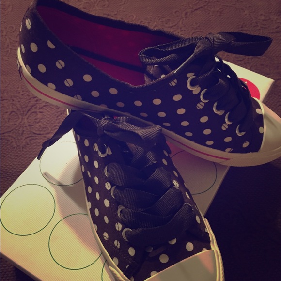 Boden Polka Dot Tennis Shoe Brown