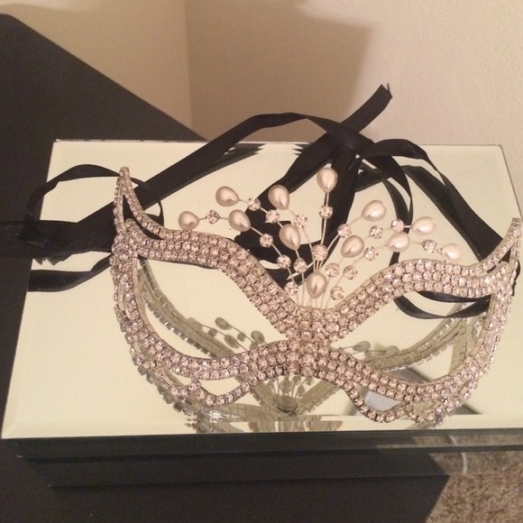 Rhinestone Masquerade Mask