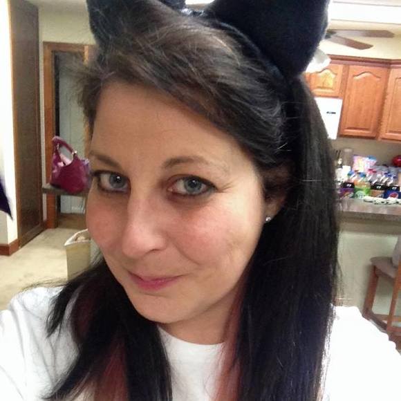 Meet your Posher, Danette