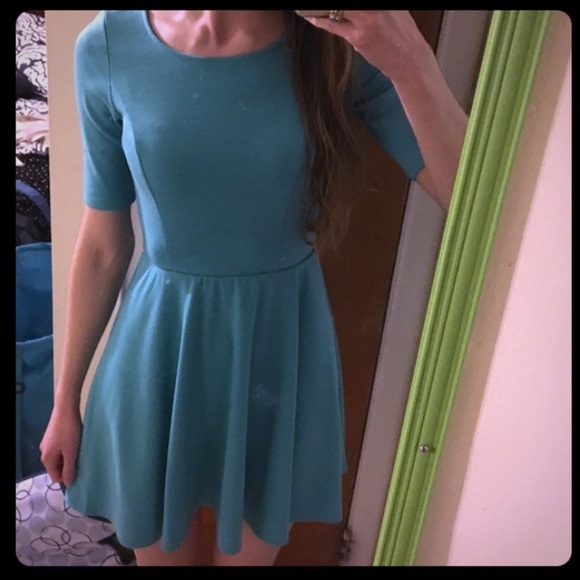 Ruby Rox open back mini dress - Picture 2 of 4