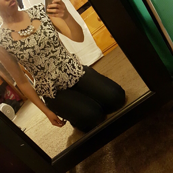 Black and White blouse with its own jewelry