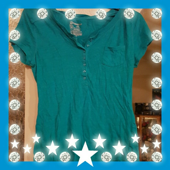 SALE! HENLEY SHORT SLEEVE TOP