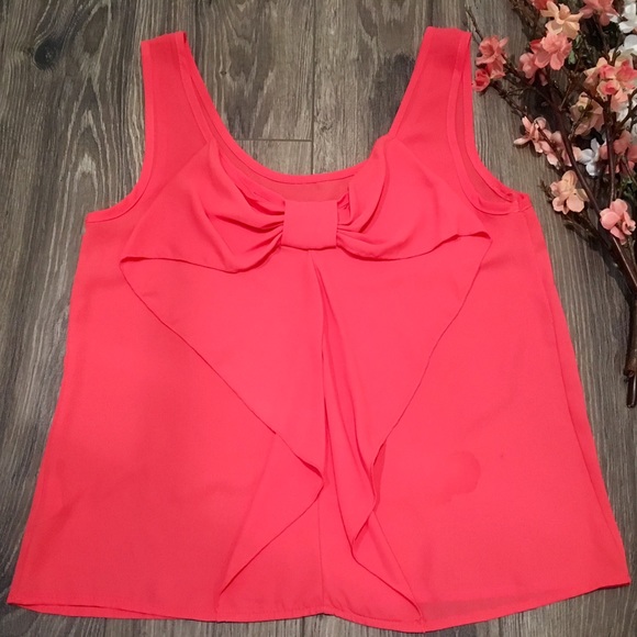 Coveted Clothing | Strawberry bow tank sz M - Picture 2 of 4