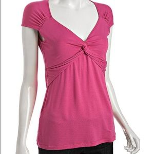 🎀BCBGMAXAZRIA Pink Jersey V-neck Top🎀