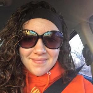 Meet your Posher, Leticia