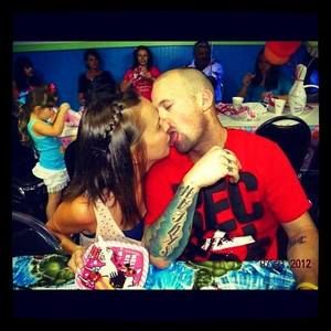 Meet your Posher, April n