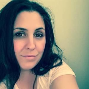 Meet your Posher, Farrah