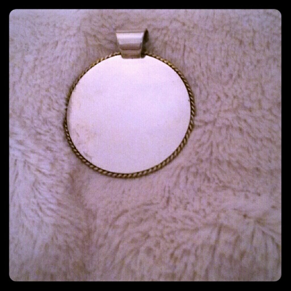 Silver pendant you engrave