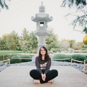 Meet your Posher, Marisa