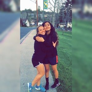 Meet your Posher, Daniela