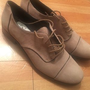 Joan & David Oxford Shoes