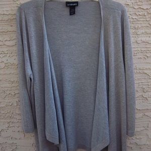 Open front light cardigan sweater.