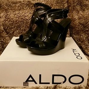 Black aldo shoes