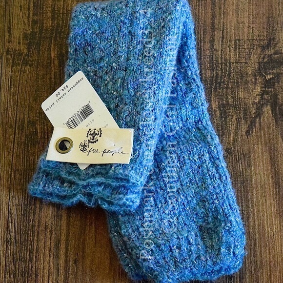 FREE PEOPLE Socks Fuzzy Leg Warmers Tall Long Boot - Picture 3 of 4